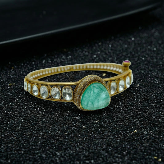Emerald Polki Gold Statement Bangle