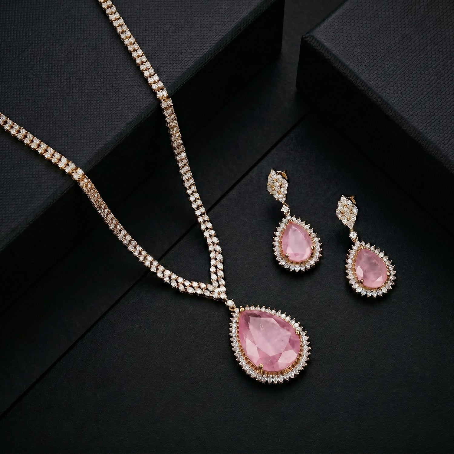 Pendant Set