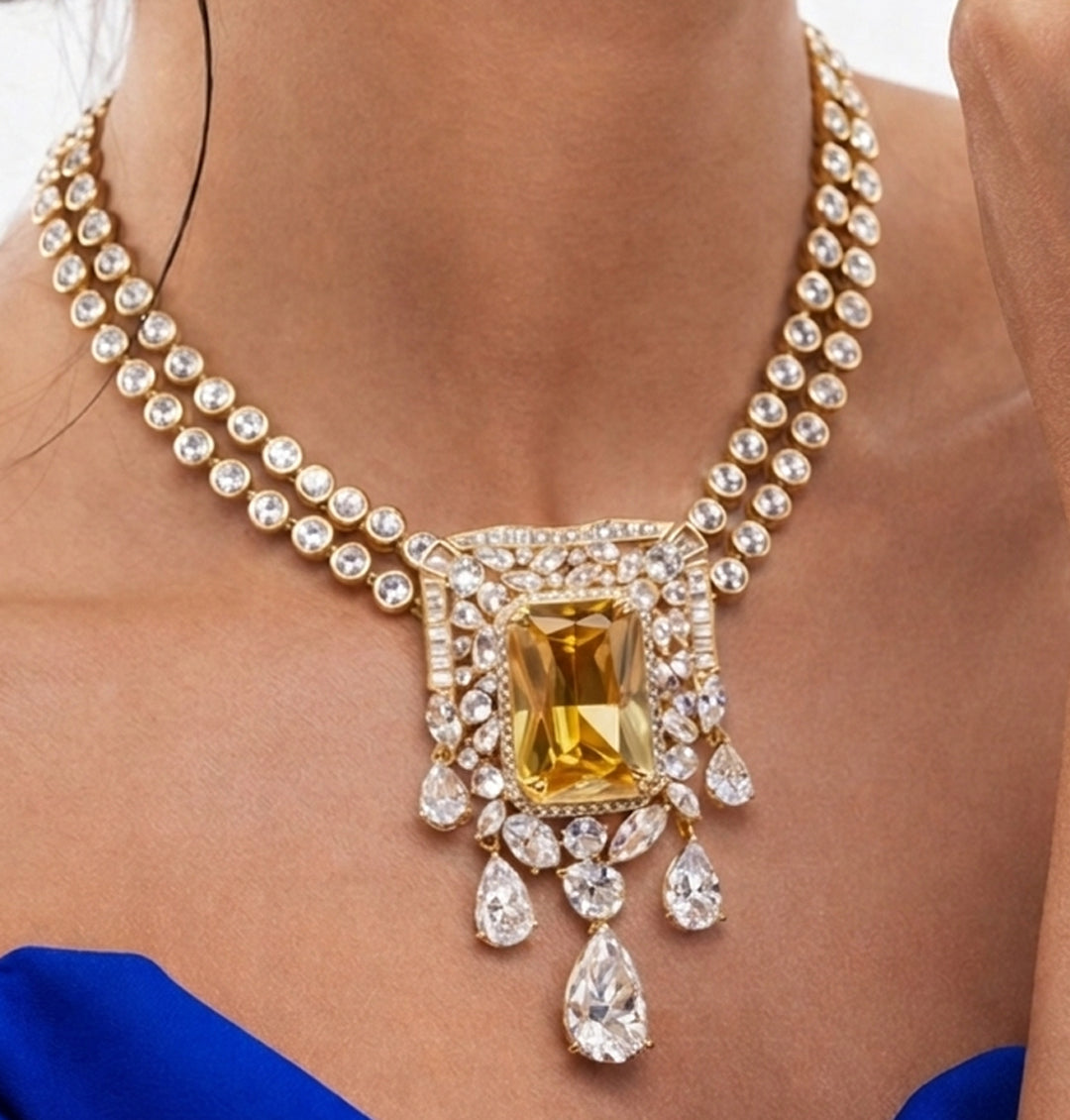Golden Radiance Champagne Solitaire Set