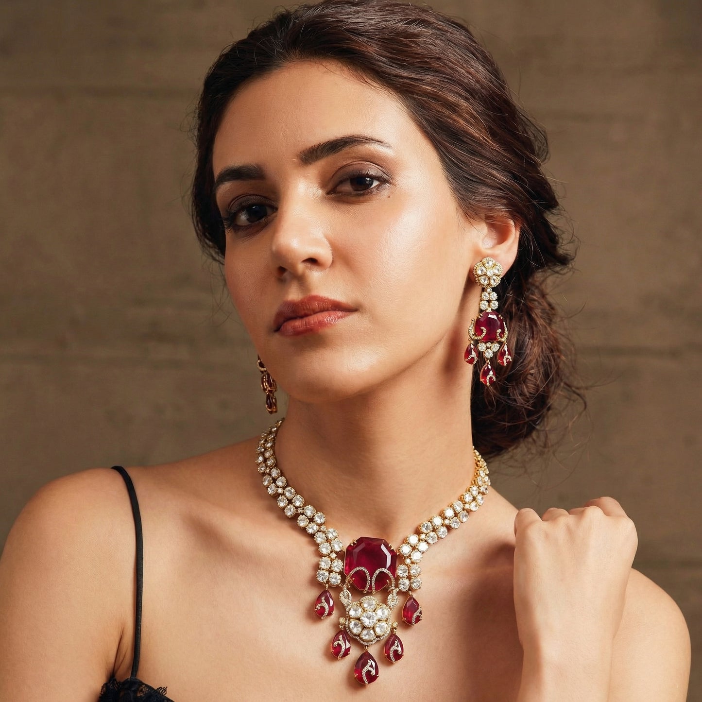 Scarlet Bloom Crystal Chandelier Set