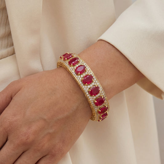 Ruby Oval Diamond Pavé Full-Circuit Gold Bracelet