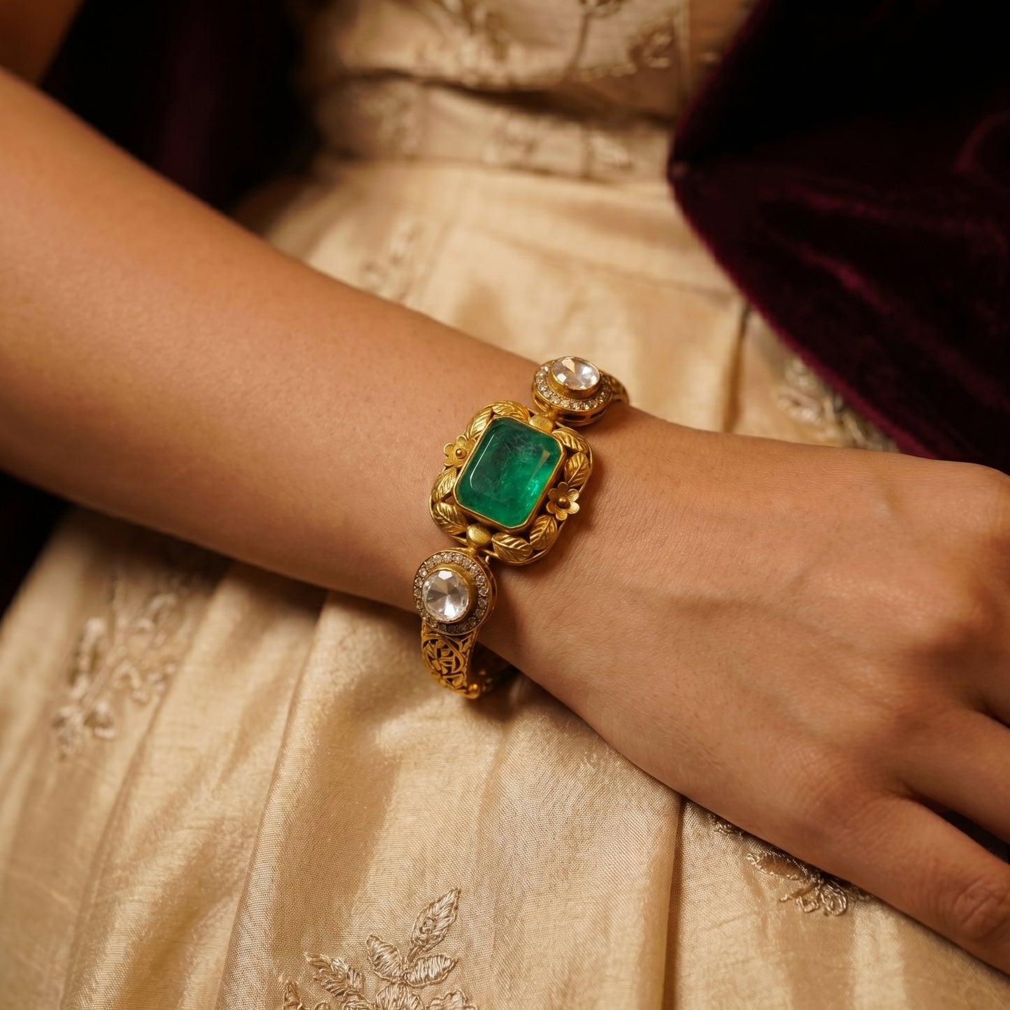 Emerald Polki Diamond Floral Gold Bracelet
