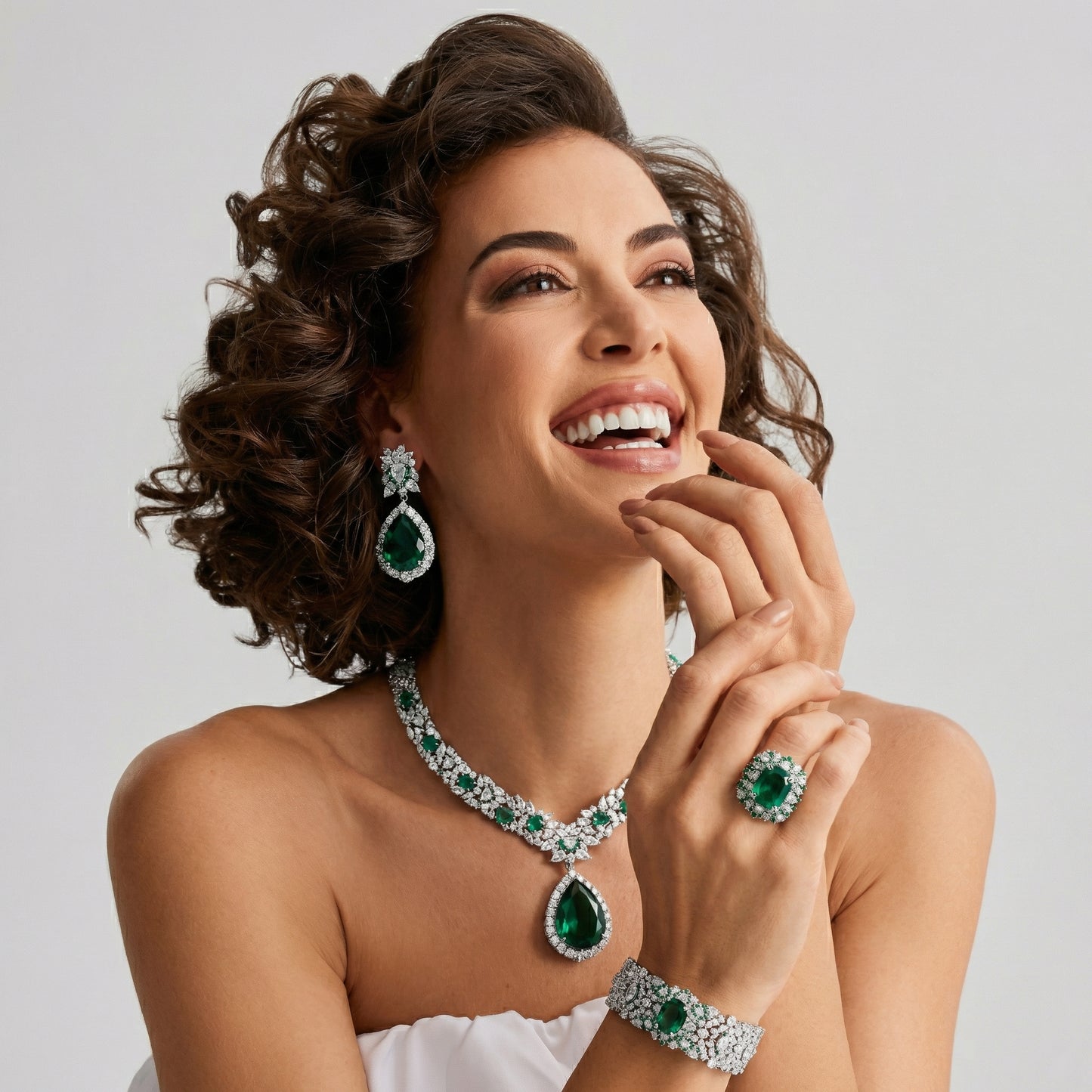 Vivid Emerald Diamond Floral Parure Collection