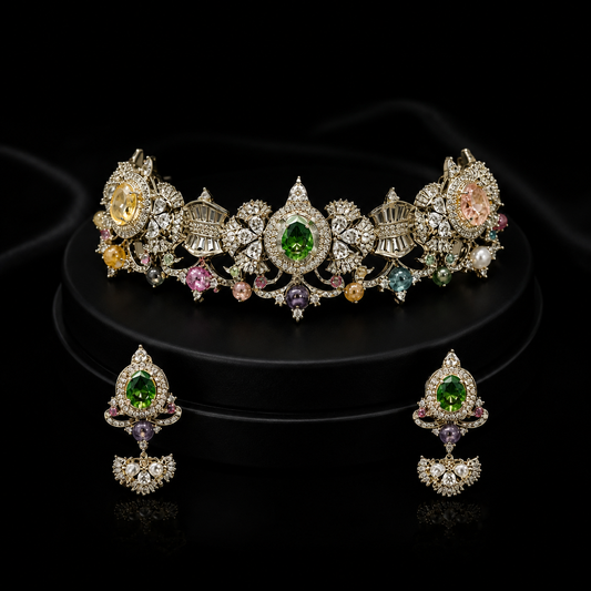 Queen's Emerald Statement Crown Set